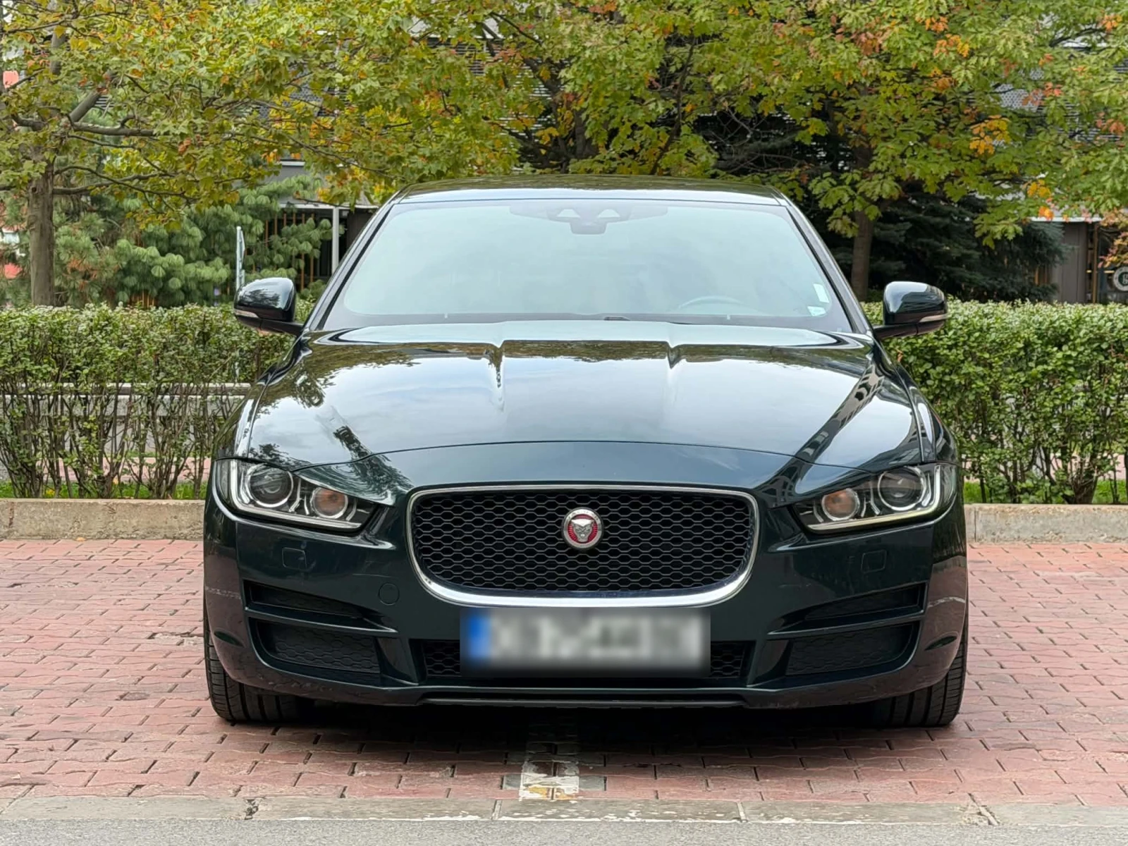 Jaguar XE Регистрирана! Всичко платено до 2027, реални км