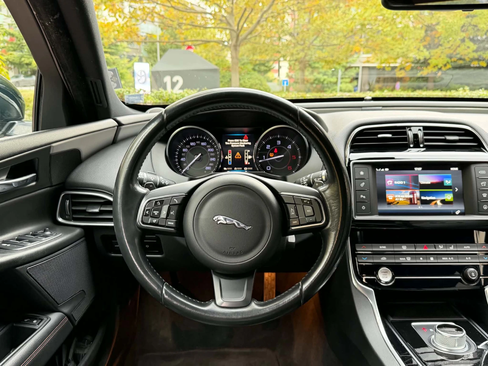 Jaguar XE ������������! ������ ������� �� 2027, ������ �� | Mobile.bg � ����������� 9