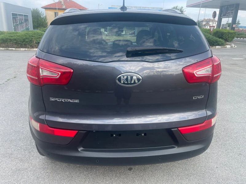 Kia Sportage, снимка 7 - Автомобили и джипове - 51376386