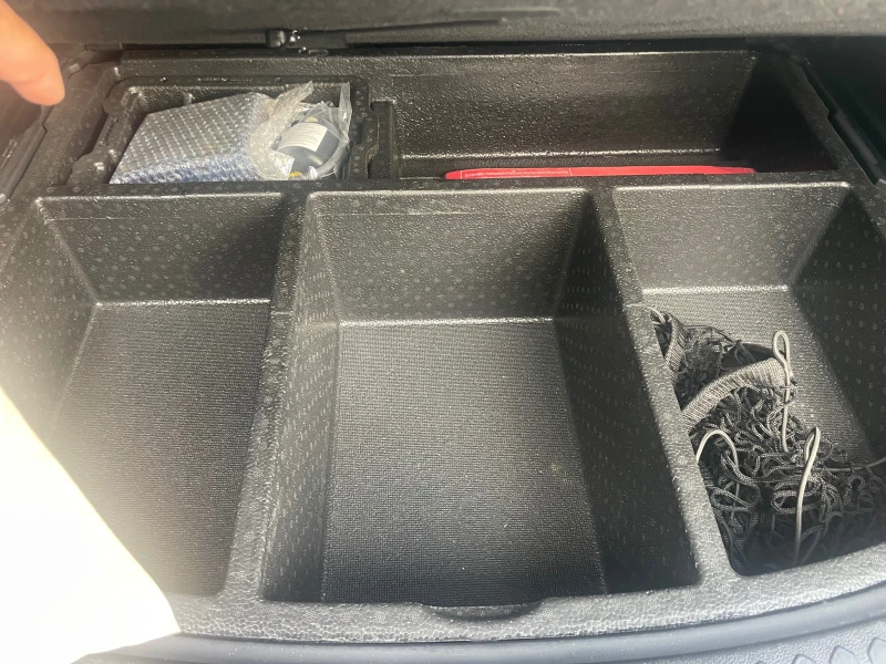 Kia Sportage, снимка 12 - Автомобили и джипове - 51376386