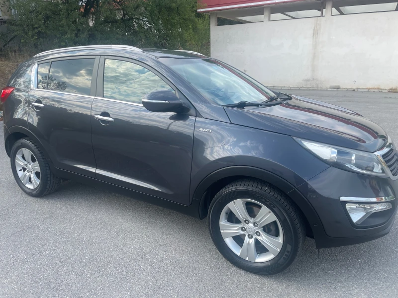 Kia Sportage, снимка 3 - Автомобили и джипове - 51376386