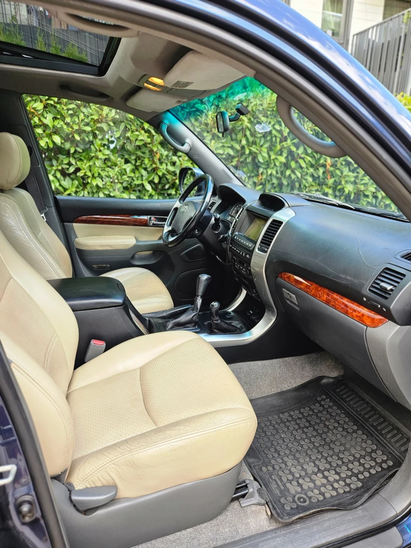 Toyota Land cruiser 120 D-4D Auto , снимка 12 - Автомобили и джипове - 51713429