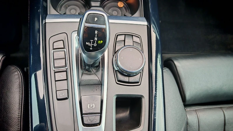 BMW X5 4.0D X-DRIVE М ПАКЕТ СЕРВИЗНА КНИЖКА , снимка 15 - Автомобили и джипове - 52476281
