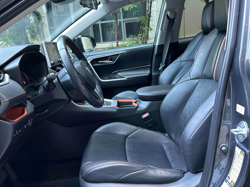 Toyota Rav4 TRAIL * * CARFAX * * АВТО КРЕДИТ * * , снимка 6 - Автомобили и джипове - 52675892