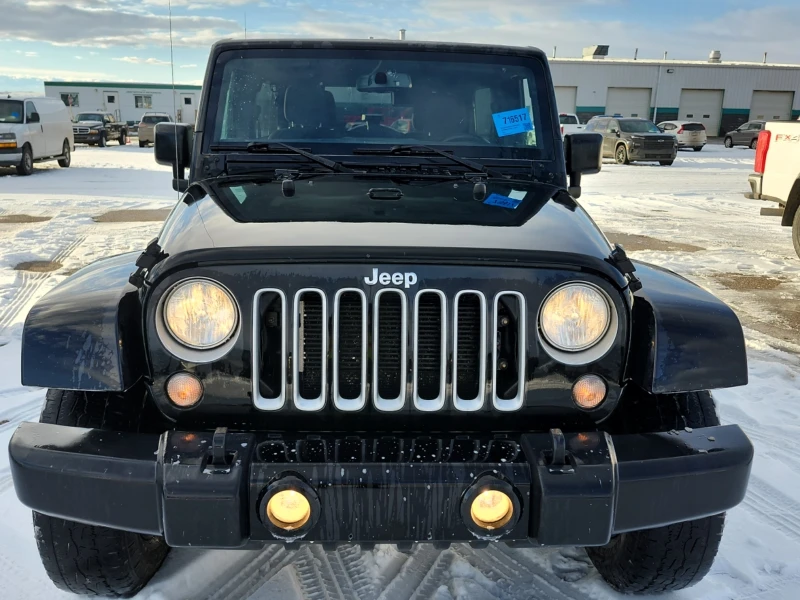 Jeep Wrangler UNLIMITED SAHARA/НАВИ/REMOTE START/CRUISE, снимка 2 - Автомобили и джипове - 52812681