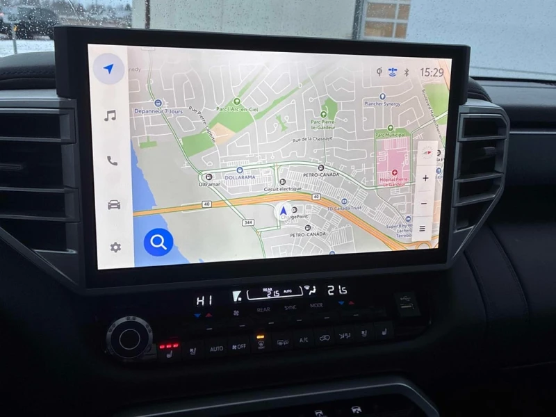 Toyota Sequoia * PLATINUM * CARFAX * БЕЗ ПЪРВОНАЧАЛНА ВНОСКА, снимка 9 - Автомобили и джипове - 53087757