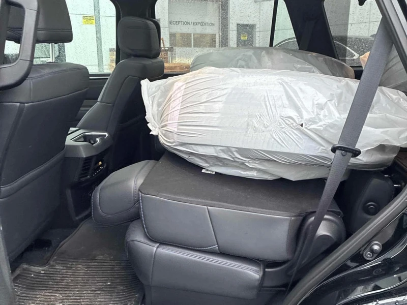 Toyota Sequoia * PLATINUM * CARFAX * БЕЗ ПЪРВОНАЧАЛНА ВНОСКА, снимка 15 - Автомобили и джипове - 53087757