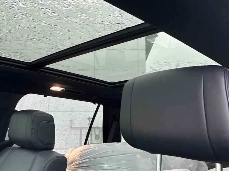 Toyota Sequoia * PLATINUM * CARFAX * БЕЗ ПЪРВОНАЧАЛНА ВНОСКА, снимка 14 - Автомобили и джипове - 53087757