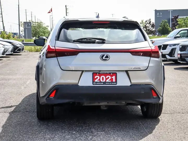 Lexus UX 250h PREMIUM PACKAGE/KEYLESS/NAVI/KAMEPA | Mobile.bg   3