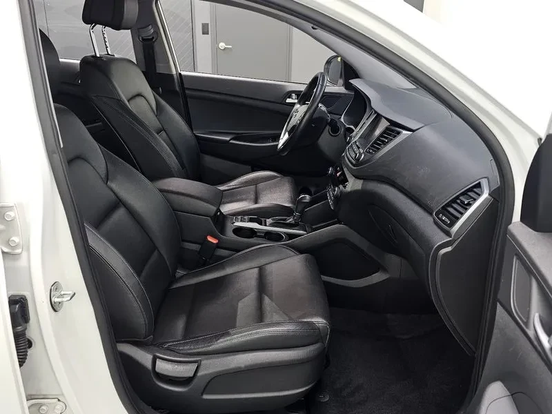 Hyundai Tucson 1.7 2WD MODERN | Mobile.bg � ����������� 12