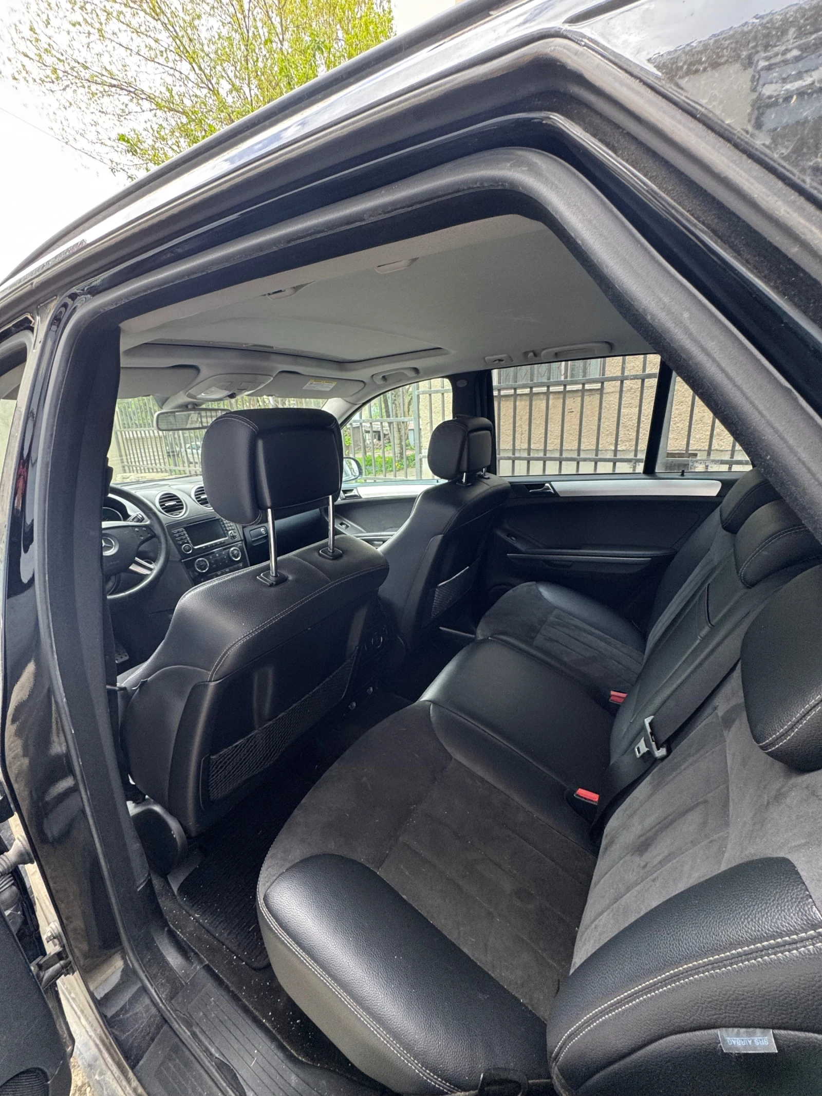 Mercedes-Benz ML 350  - изображение 6
