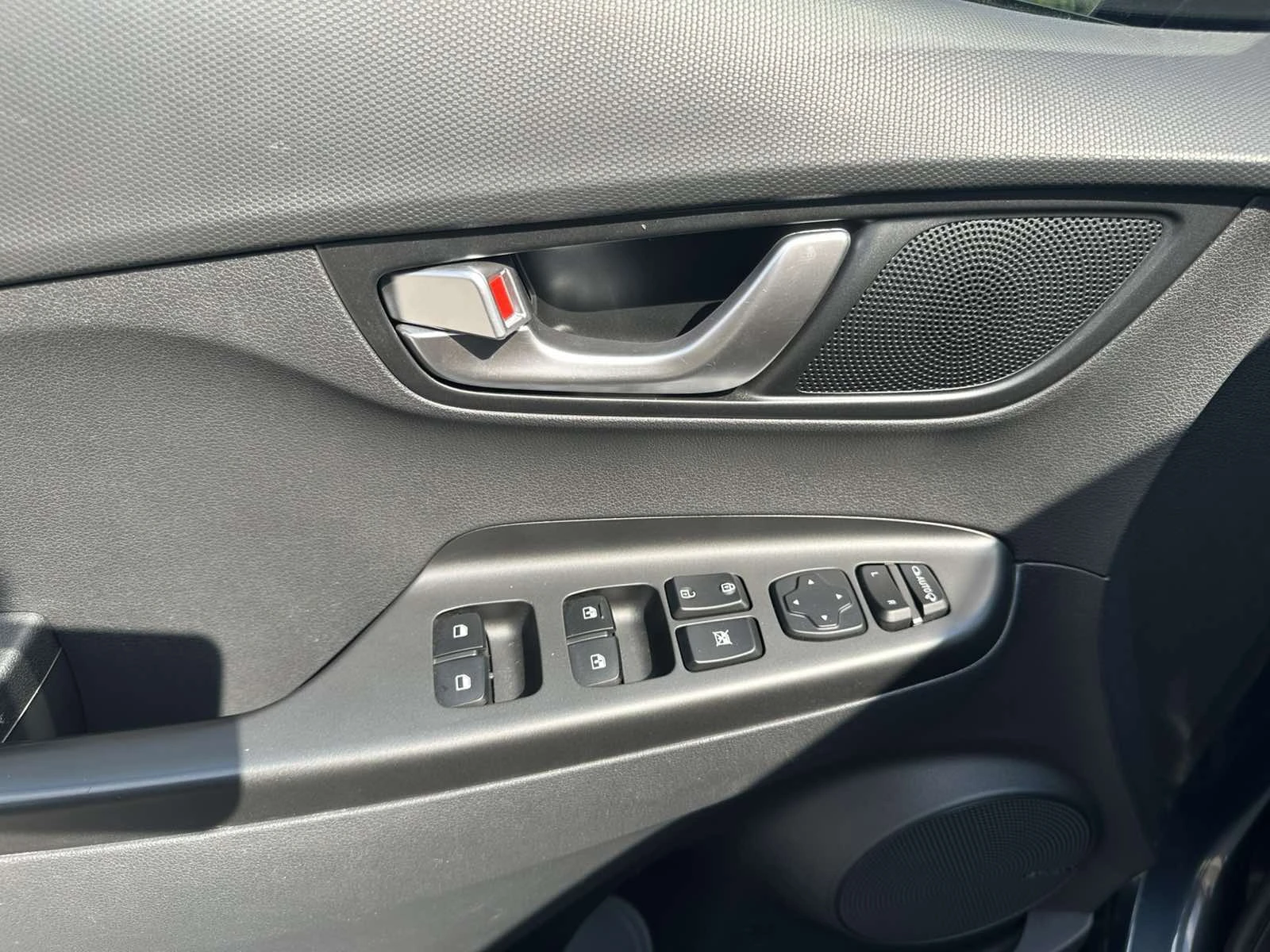 Hyundai Kona 64KWh TREND/FACELIFT/BLUELINK//SOH100% | Mobile.bg   14