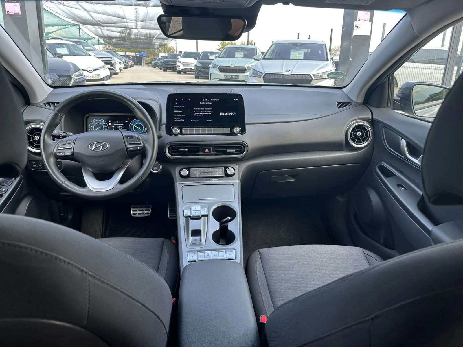 Hyundai Kona 64KWh TREND/FACELIFT/BLUELINK/ГАРАНЦИОННА/SOH100% - изображение 9