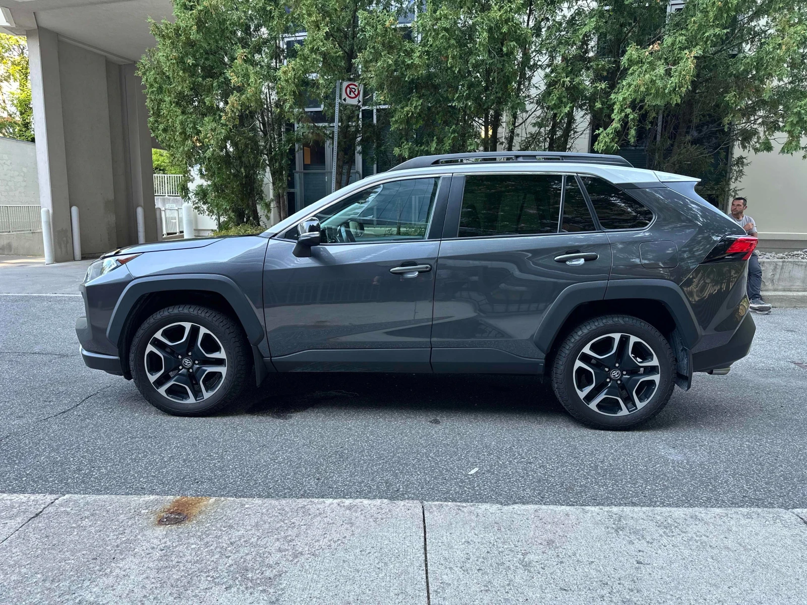 Toyota Rav4 TRAIL * * CARFAX * * АВТО КРЕДИТ * *  - изображение 4