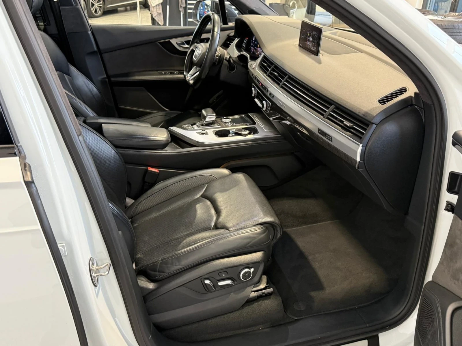 Audi SQ7 ������� ���� SQ7 Bang & Olufsen ���������+ ������ | Mobile.bg � ����������� 8