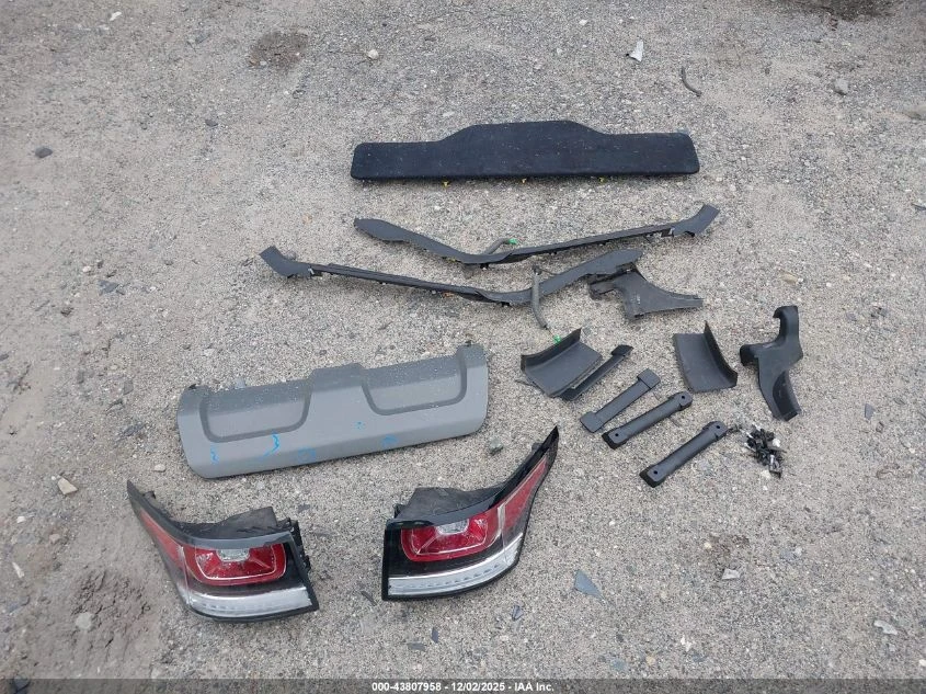 Land Rover Range rover 3.0L V-6 DI, DOHC, VVT, SUPERCHARGER, 340HP 4X4 - изображение 4