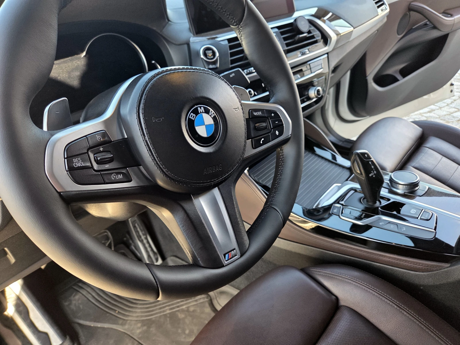 BMW X4  M40d Панорама/Обдухване/Памет/360/Обслужена, снимка 8 - Автомобили и джипове - 53824879