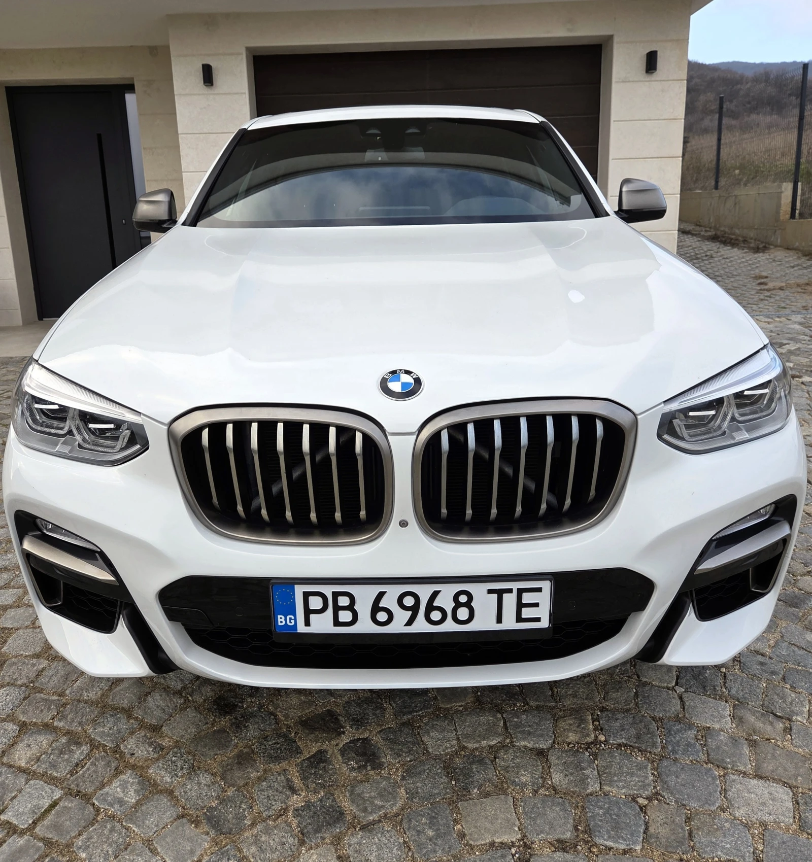 BMW X4  M40d Панорама/Обдухване/Памет/360/Обслужена