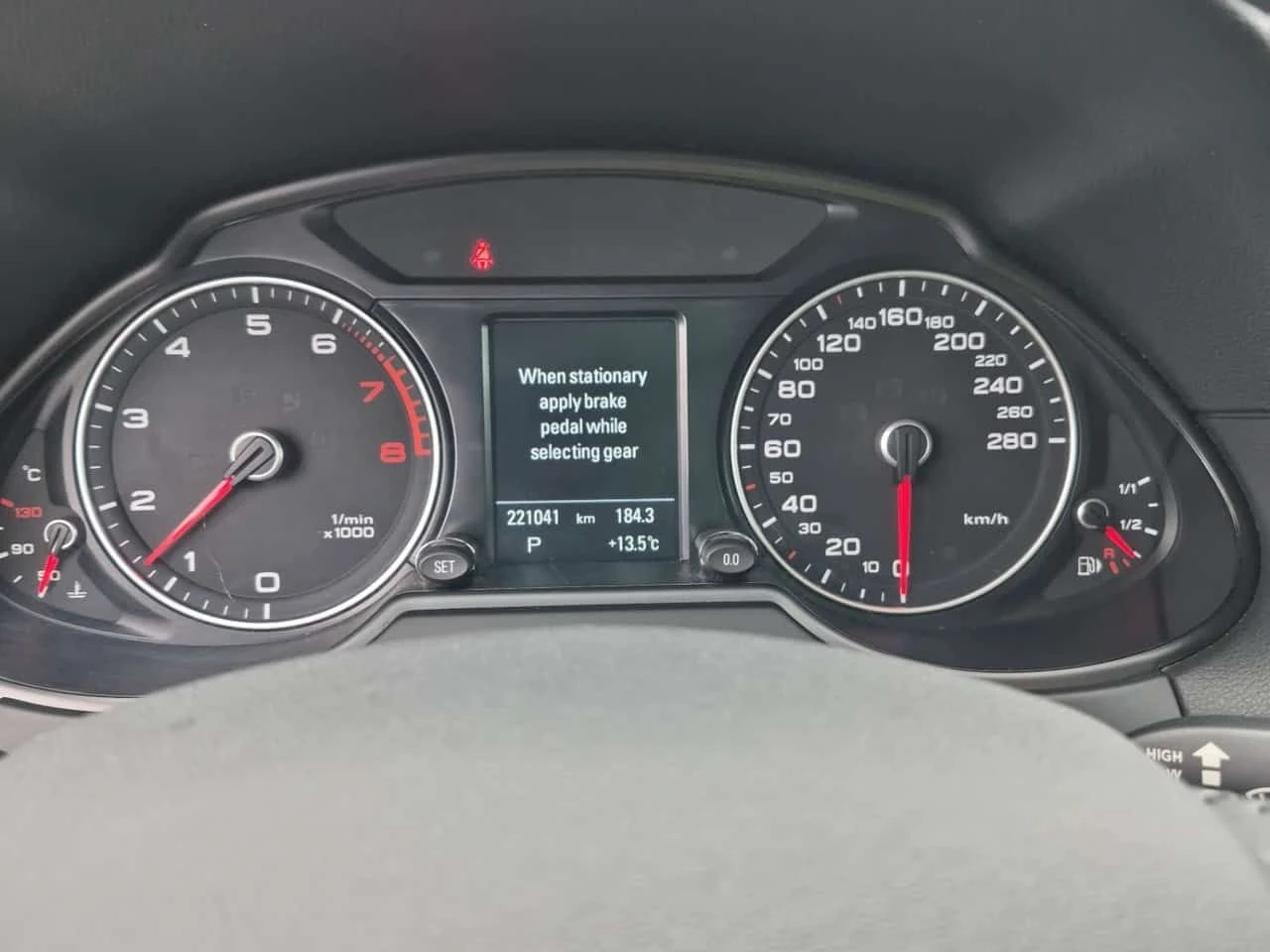 Audi Q5 * 2.0T TECHNIK * CARFAX * ЦЕНА ДО БГ, снимка 8 - Автомобили и джипове - 54265392