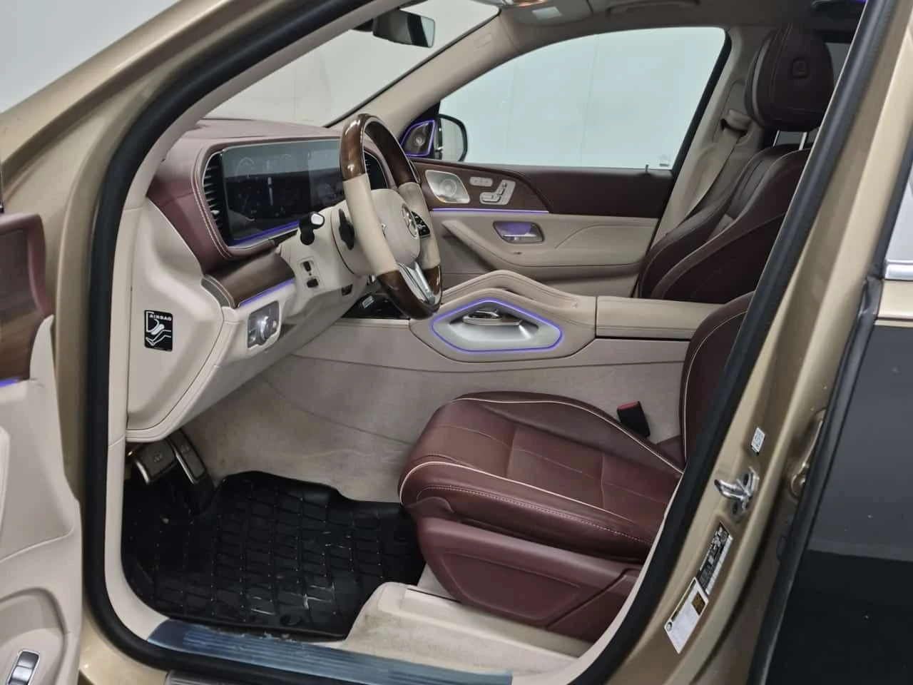 Mercedes-Benz GLS 600 MAYBACH| BURMESTER| МАСАЖИ| 2 KЛЮЧА| , снимка 8 - Автомобили и джипове - 54297012