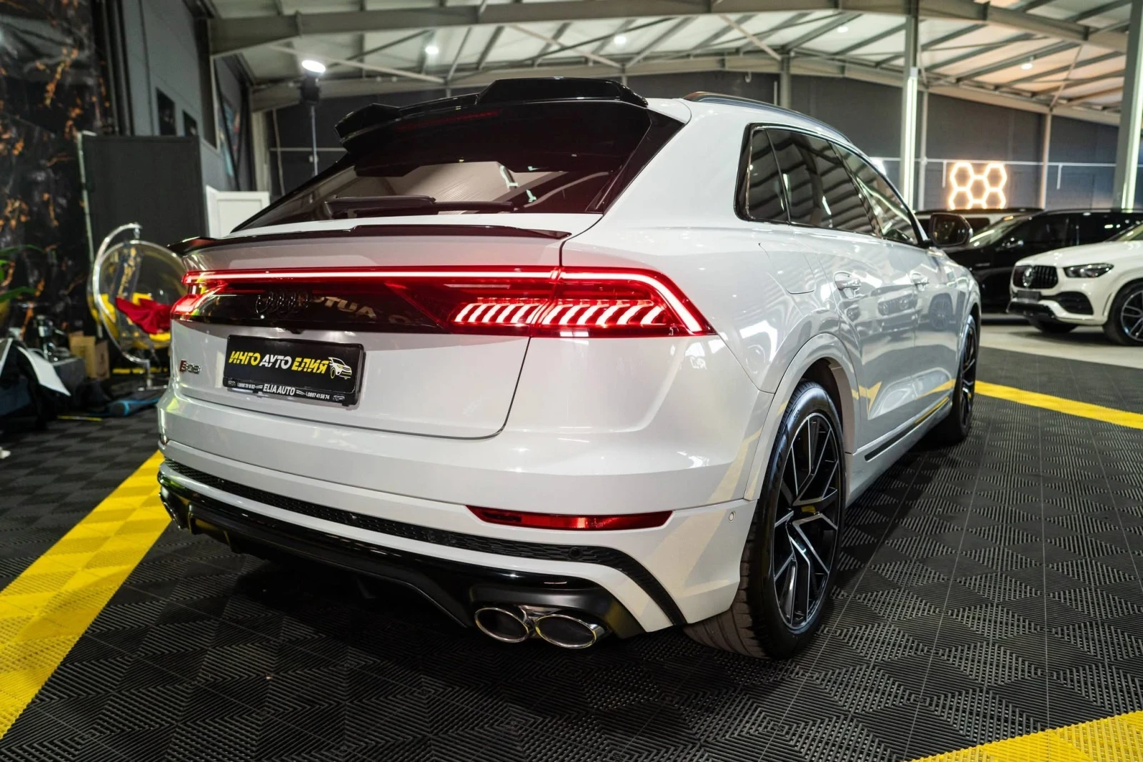 Audi SQ8 4.0D V8 MATRIX ПАНО B&O HUD 360 ЛИЗИНГ 100%, снимка 9 - Автомобили и джипове - 55695008