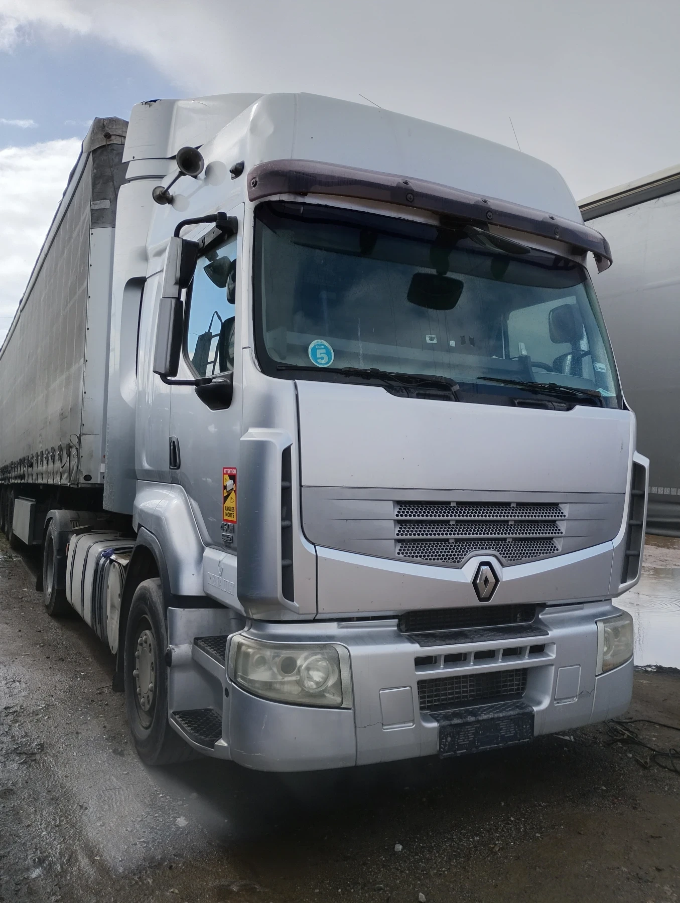 Renault Premium 18Т