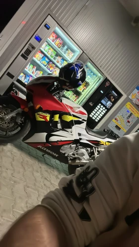 Обява за продажба на Honda Cbr ~2 900 лв. - изображение 2