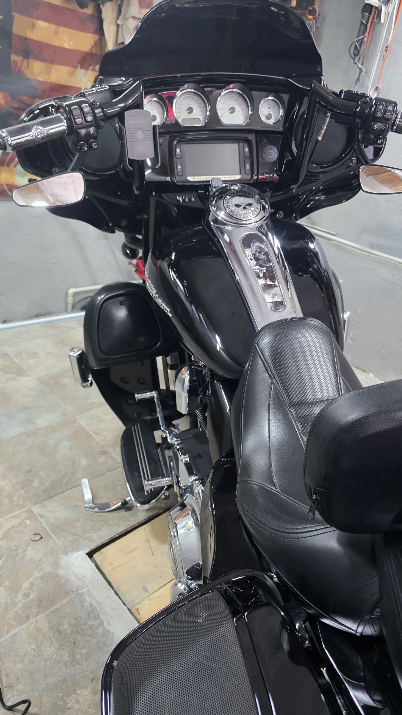 Harley-Davidson Touring FLHXS - изображение 8