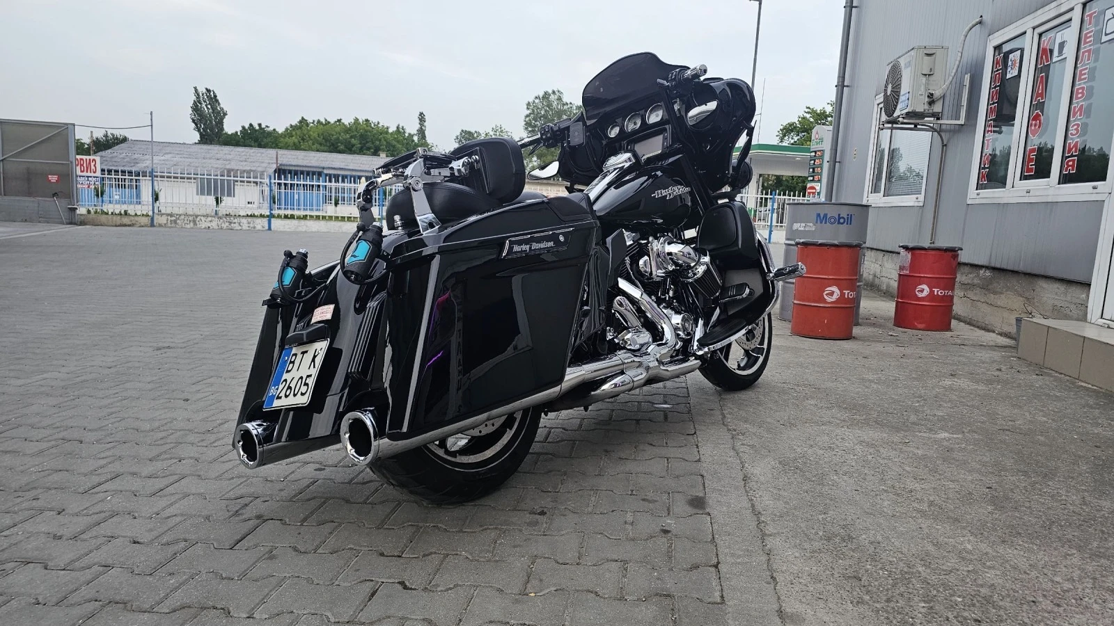 Harley-Davidson Touring FLHXS - изображение 9