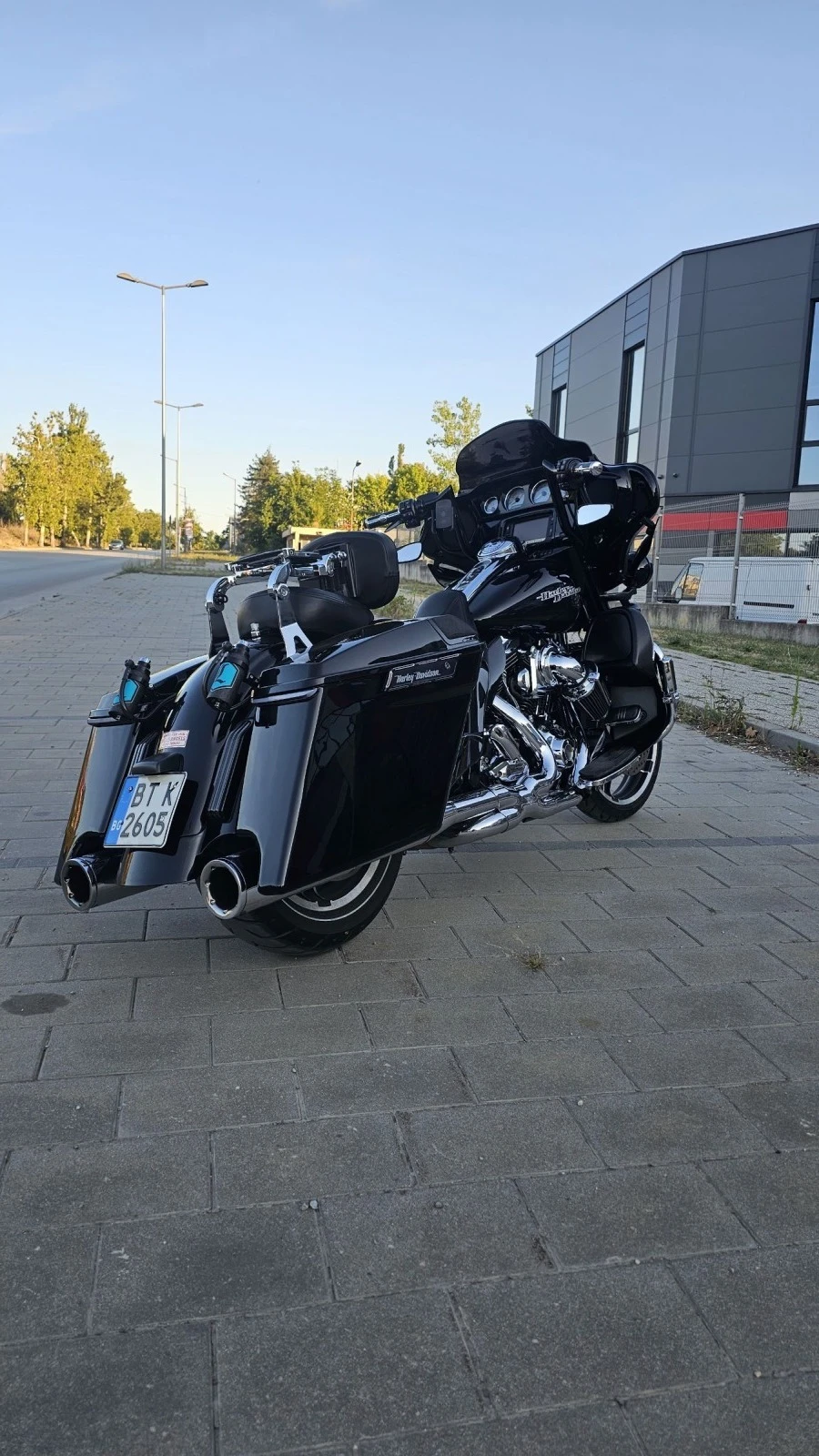 Harley-Davidson Touring FLHXS - изображение 3