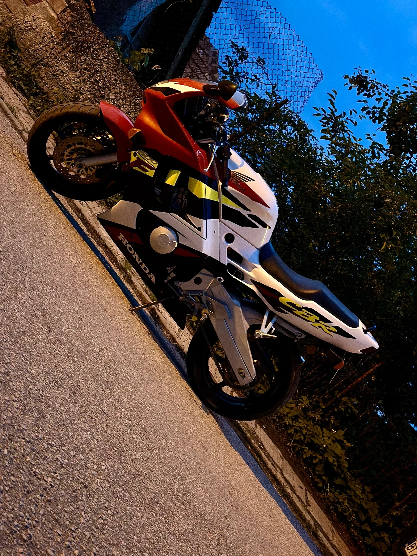 Honda Cbr  - изображение 4