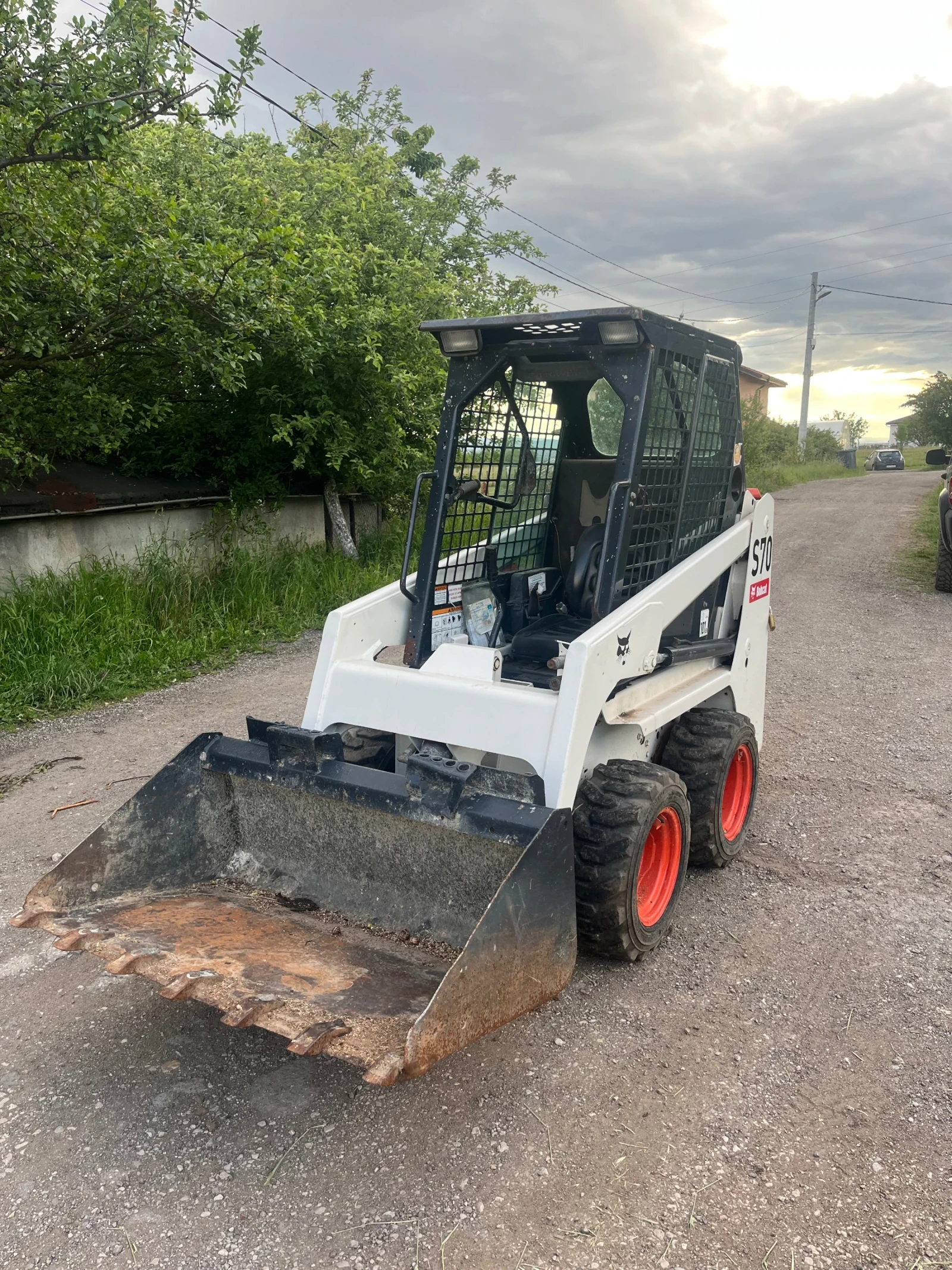 Мини челни товарачи Bobcat Bobcat s70 - изображение 3