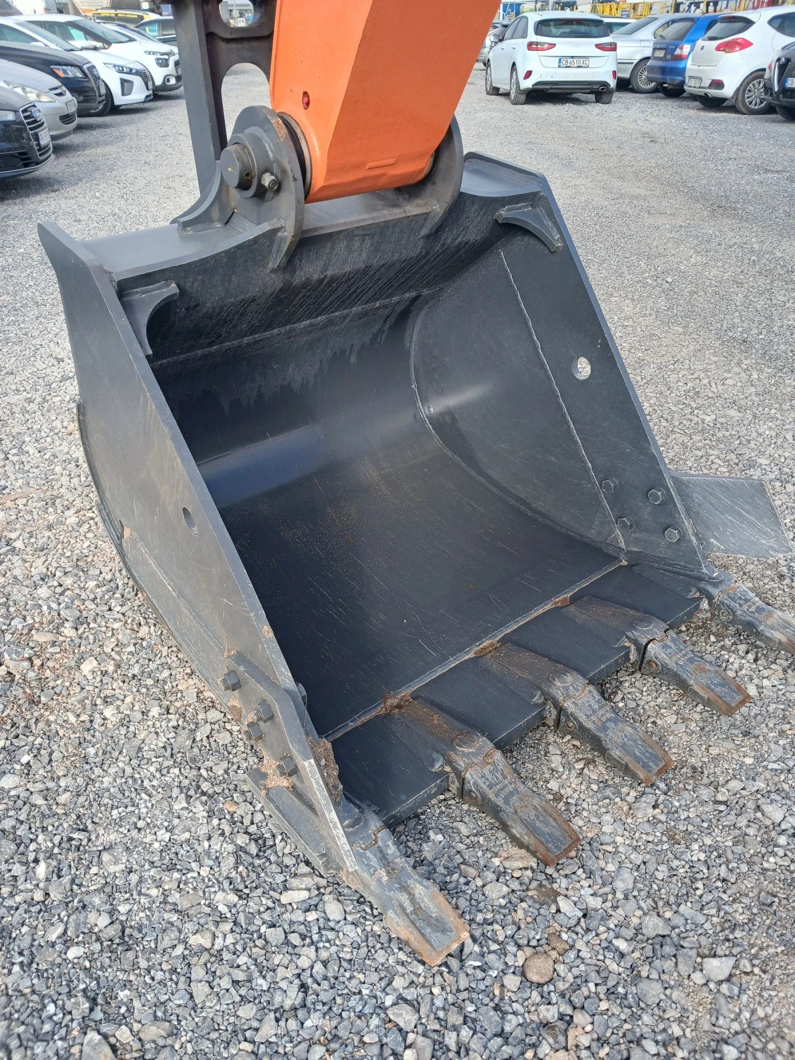 Багер Develon DX 205, снимка 11 - Индустриална техника - 54074136