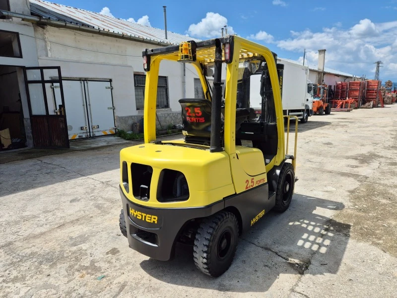 Мотокар Hyster, снимка 5 - Индустриална техника - 48061728