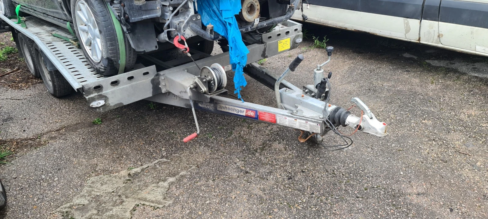   Blyss | Mobile.bg   6