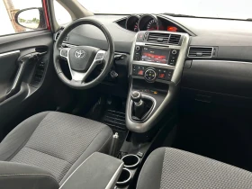 Toyota Corolla verso 2.2-177kc Дизел в топ състояние с Немски TUV, снимка 10
