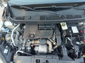 Peugeot 308 1.6 BlueHDI, снимка 12