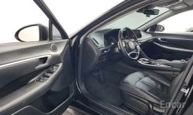Hyundai Sonata | Навигация | Подгрев Волан | Камера, снимка 11
