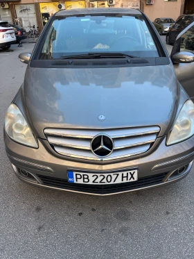  Mercedes-Benz B 180