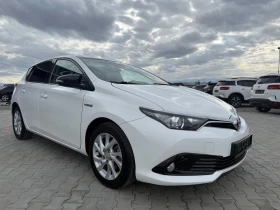 Toyota Auris 1.8 Hibrid , снимка 4