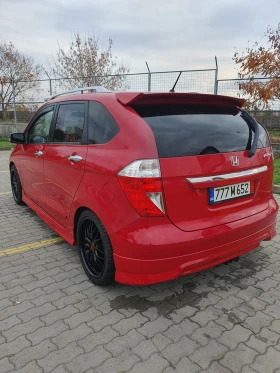 Honda Fr-v 2, 0 vtec - 5600 € / 10952.65 лв. - 88027796 12
