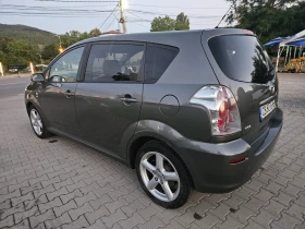 Toyota Corolla verso 2.2 D-4D   177 �.� �����!  | Mobile.bg � ����� ������ 4