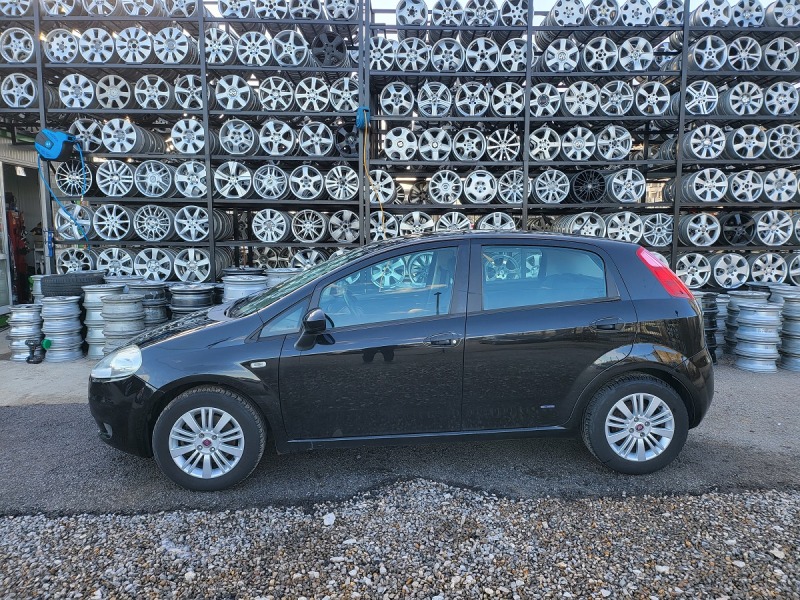 Fiat Punto 1.3MultiJet, снимка 13 - Автомобили и джипове - 47061172