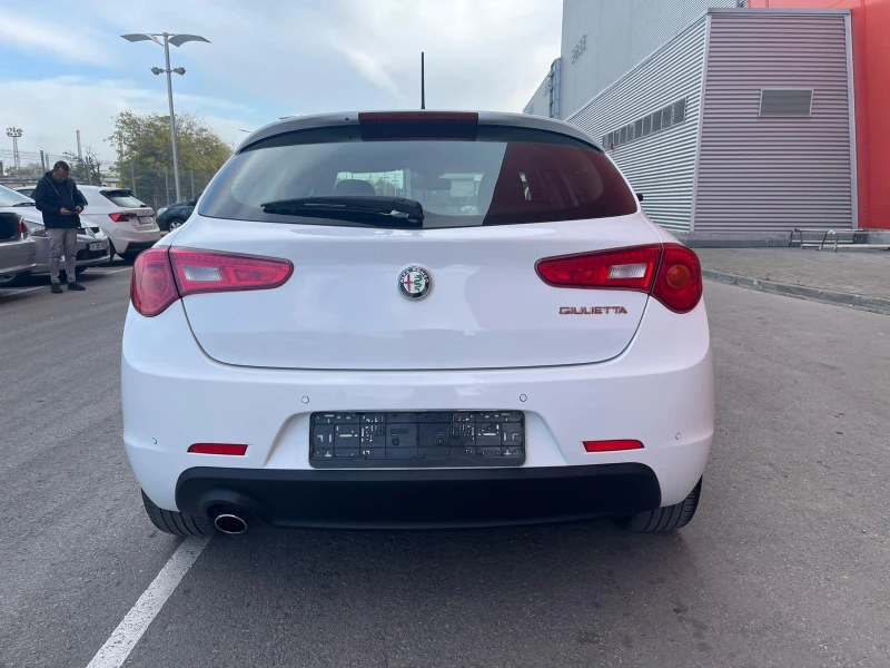 Alfa Romeo Giulietta 1.6 JTDm 120 к.с. , снимка 6 - Автомобили и джипове - 47747472