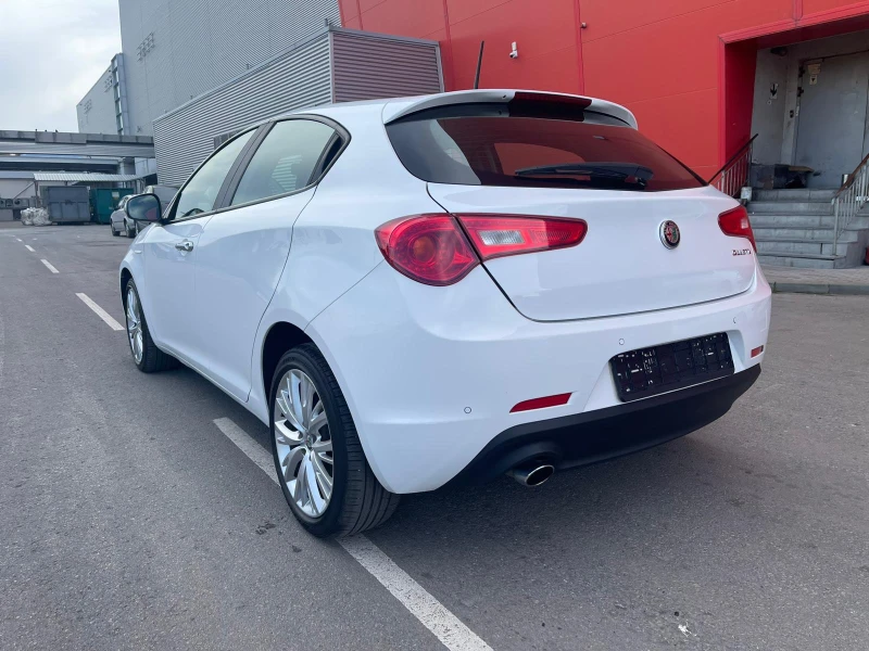 Alfa Romeo Giulietta 1.6 JTDm 120 к.с. , снимка 7 - Автомобили и джипове - 47747472