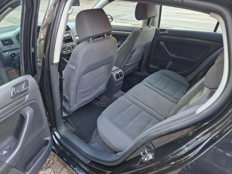 VW Golf 2.0TDI, 140 к.с, шест скорости, Италия , снимка 10 - Автомобили и джипове - 48604656