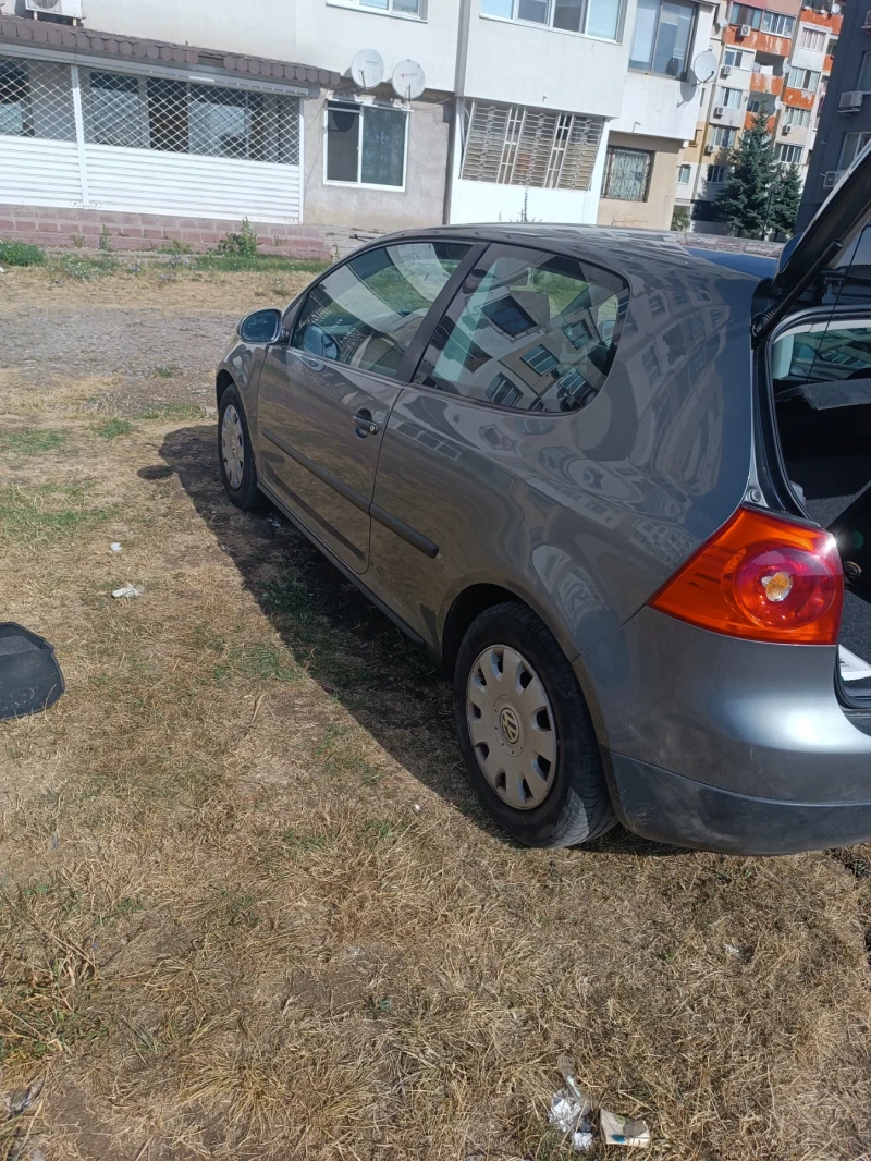 VW Golf, снимка 4 - Автомобили и джипове - 52412970