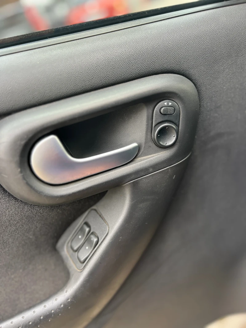 Opel Combo 1.4 Ecotec Реално км. TUV, снимка 12 - Автомобили и джипове - 52616318