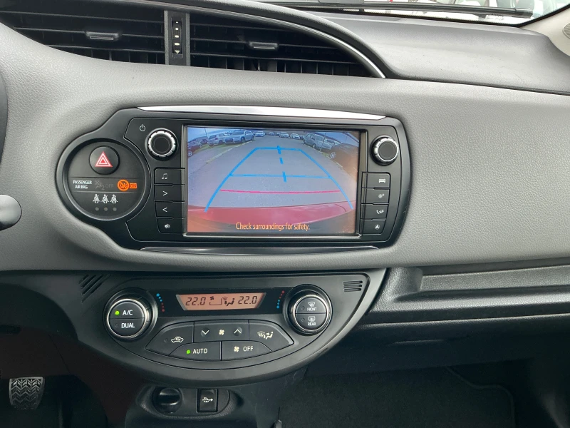 Toyota Yaris 1.4 D4D, снимка 17 - Автомобили и джипове - 52654706