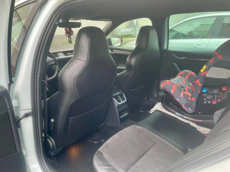 Skoda Octavia 4x4, снимка 7 - Автомобили и джипове - 52707845